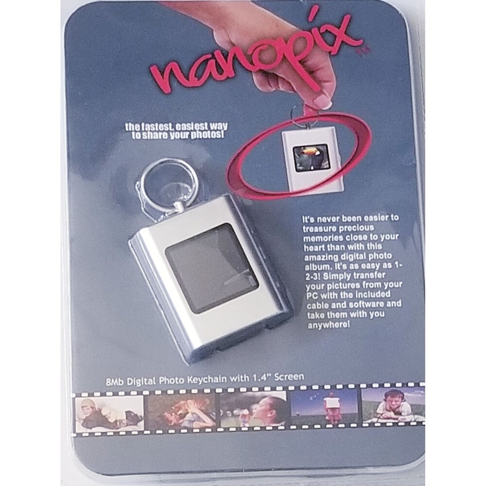 Nanopix Digital Photo Keychain 8MB Silver Y2K Retro LCD Picture Viewer New